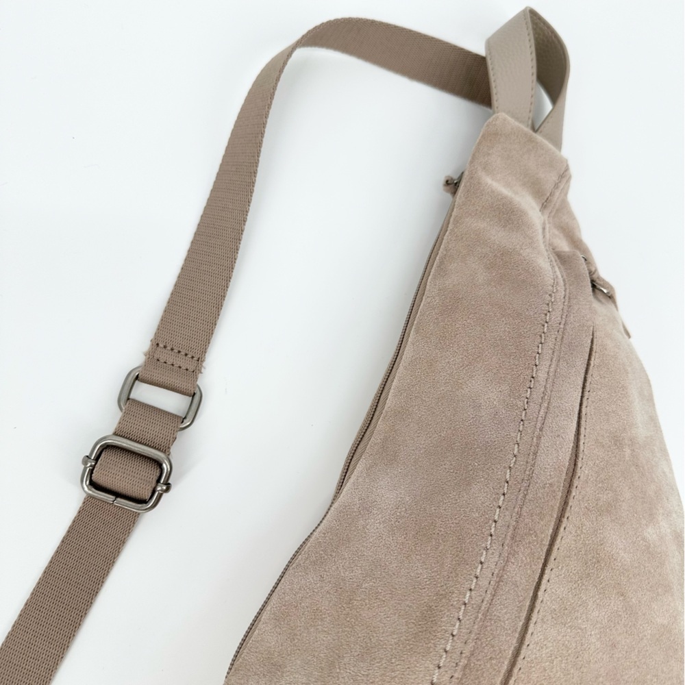 The San Geo Sling Backpack Suede Leather - Picture 6 of 13